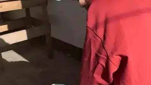 “亚锦赛乒乓球小组赛首战：王曼昱挑战李恩惠，精彩瞬间回顾”